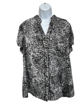 East 5th blouse size 1X